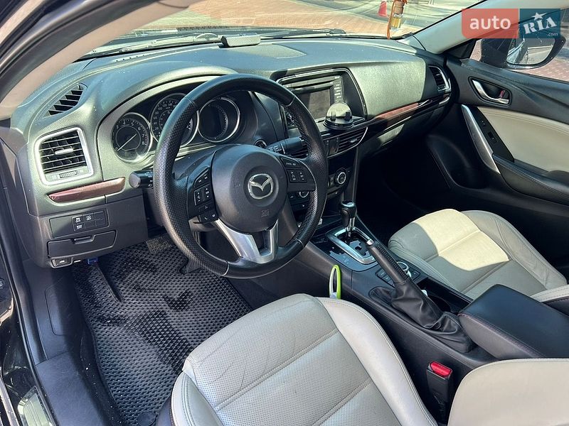 Седан Mazda 6 2013 в Киеве