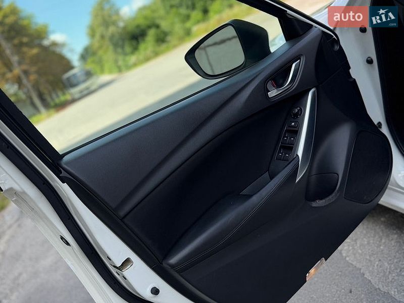 Седан Mazda 6 2012 в Звягеле фото 28 Седан Mazda 6 2012 в Звягеле