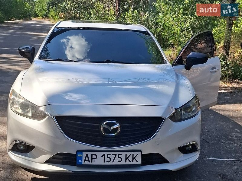Седан Mazda 6 2013 в Запоріжжі