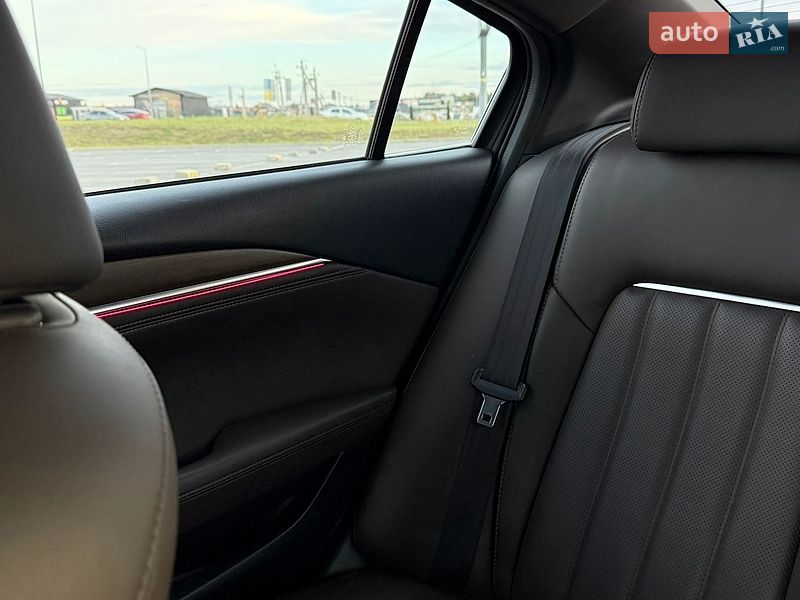 Седан Mazda 6 2019 в Львове
