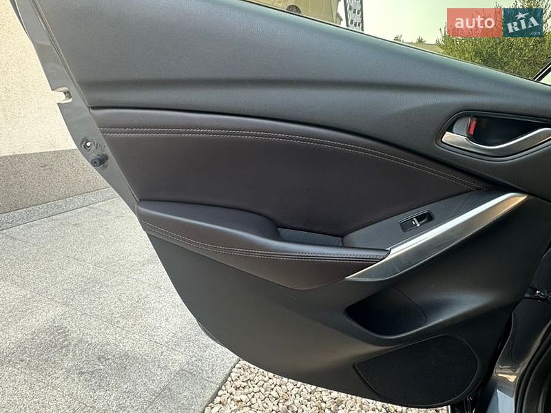 Универсал Mazda 6 2015 в Луцке