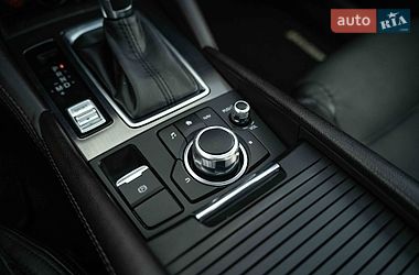 Седан Mazda 6 2016 в Чернівцях