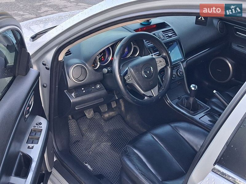 Седан Mazda 6 2008 в Мирополі