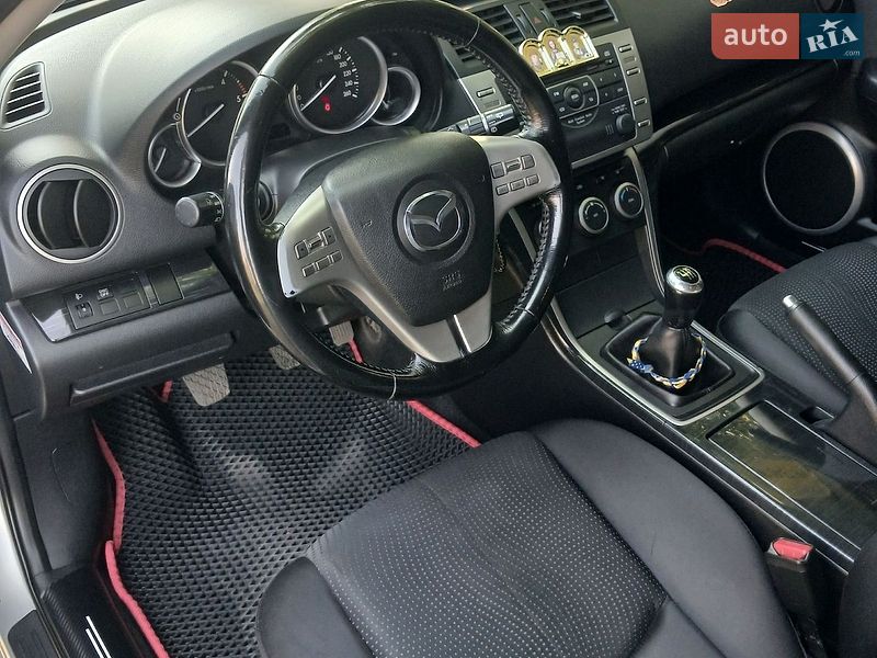 Универсал Mazda 6 2008 в Днепре