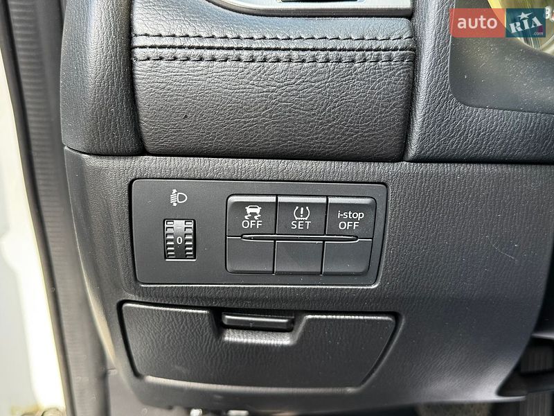 Седан Mazda 6 2015 в Киеве