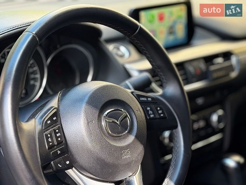 Седан Mazda 6 2015 в Киеве