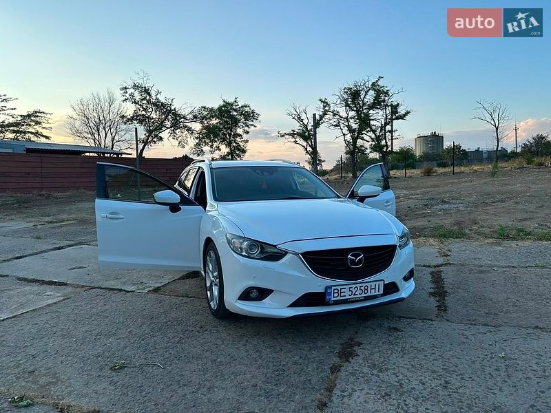 Універсал Mazda 6 2012 в Миколаєві