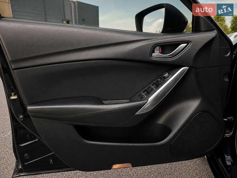 Седан Mazda 6 2017 в Дніпрі