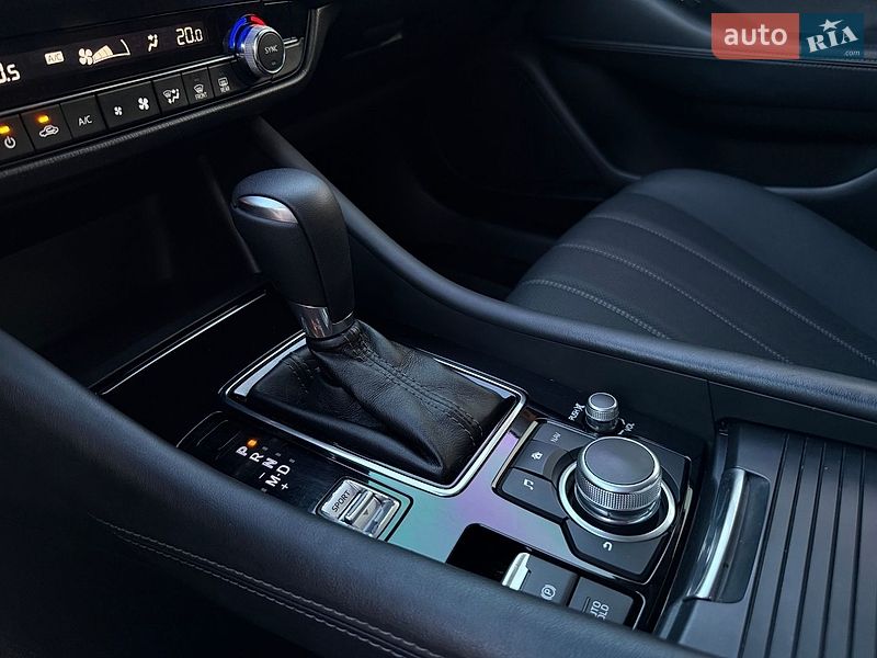 Седан Mazda 6 2018 в Коломиї