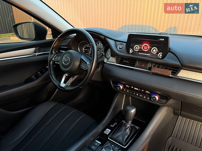 Седан Mazda 6 2018 в Коломиї