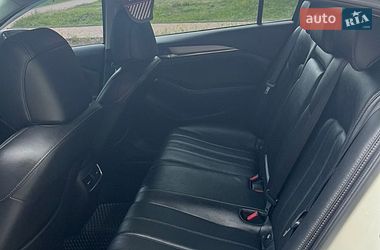 Седан Mazda 6 2018 в Лозовій
