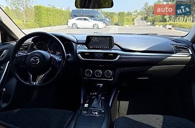 Седан Mazda 6 2015 в Днепре