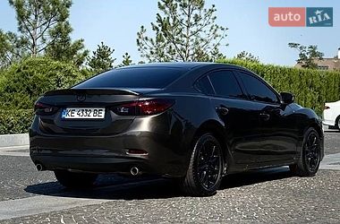 Седан Mazda 6 2015 в Днепре