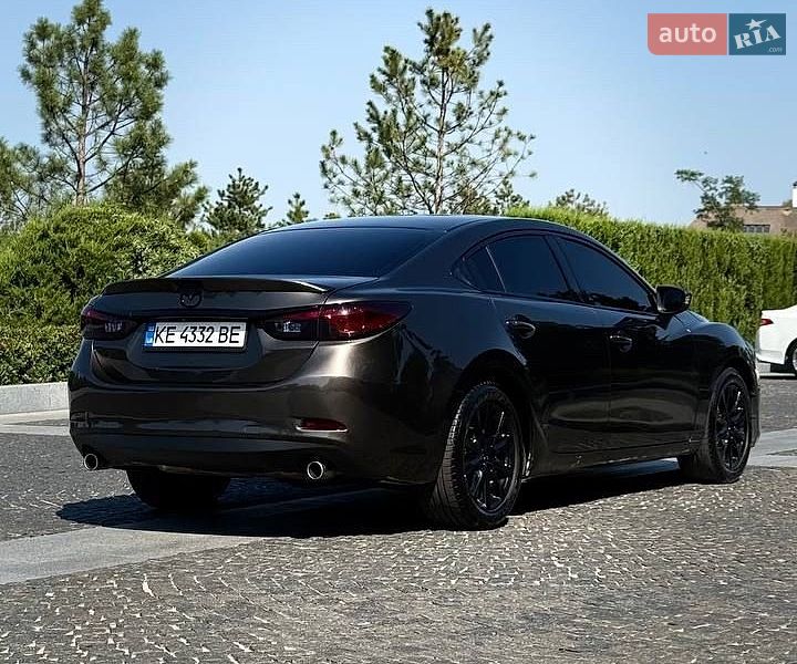 Седан Mazda 6 2015 в Днепре