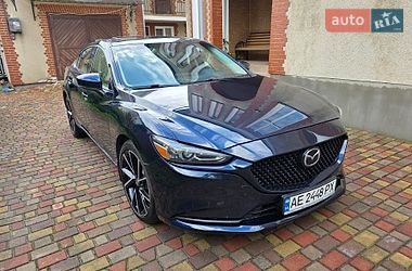 Седан Mazda 6 2018 в Киеве