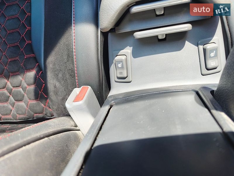Седан Mazda 6 2005 в Запоріжжі