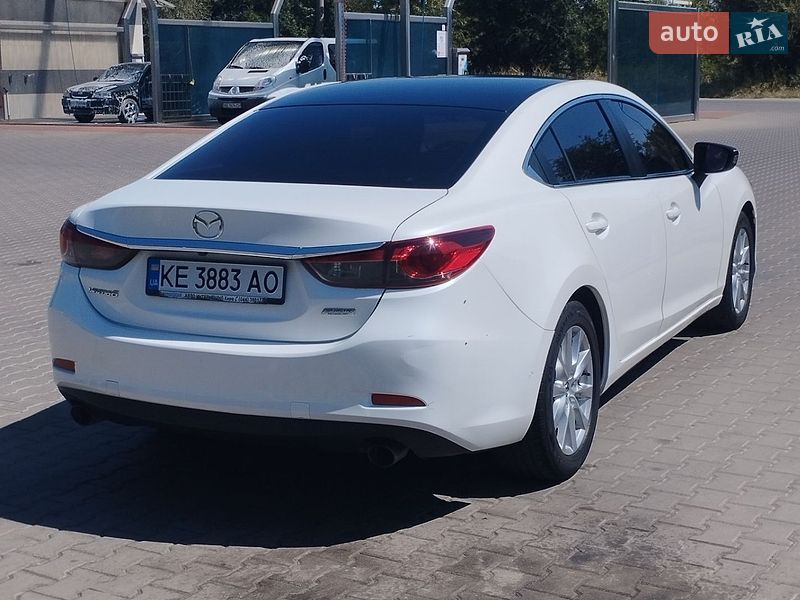 Седан Mazda 6 2013 в Кривом Роге