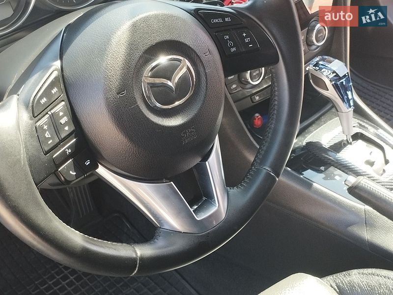 Седан Mazda 6 2013 в Кривом Роге