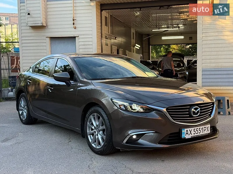 Mazda 6