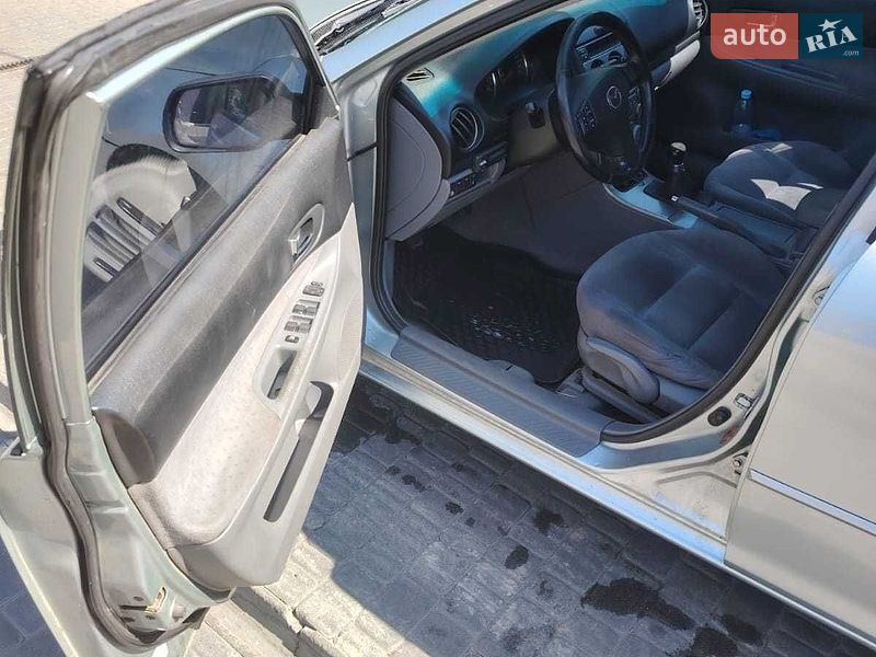 Седан Mazda 6 2002 в Днепре
