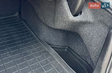 Седан Mazda 6 2016 в Чернівцях