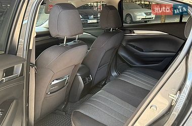Седан Mazda 6 2022 в Днепре