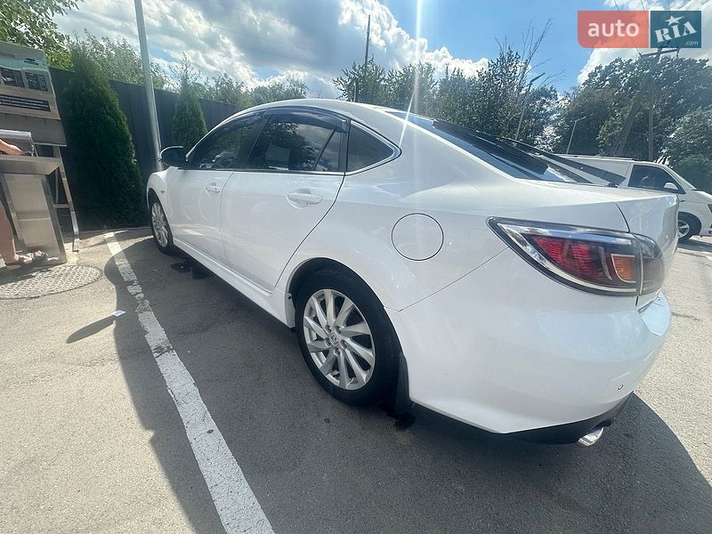 Лифтбек Mazda 6 2011 в Немирове