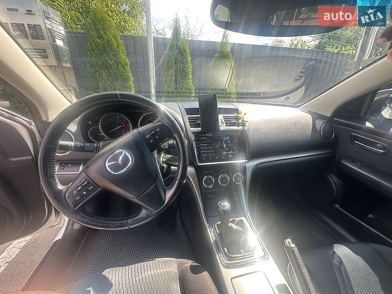 Лифтбек Mazda 6 2011 в Немирове