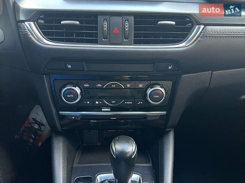 Седан Mazda 6 2015 в Дніпрі
