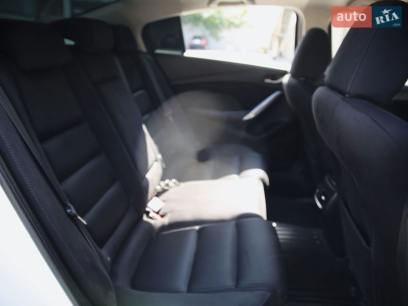 Седан Mazda 6 2012 в Харкові