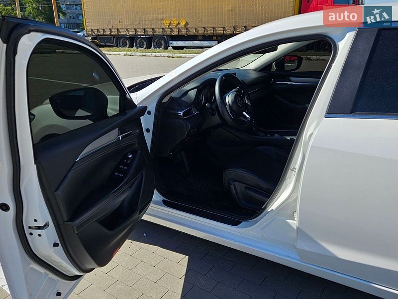 Седан Mazda 6 2018 в Сумах