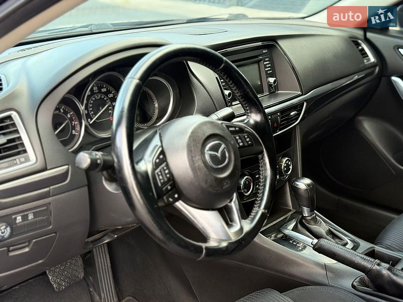 Седан Mazda 6 2014 в Кропивницком