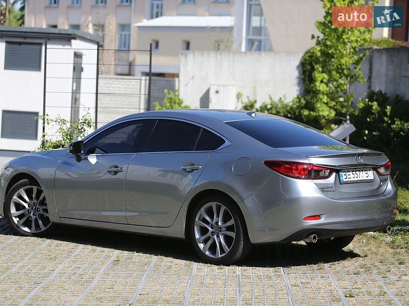 Седан Mazda 6 2014 в Львові