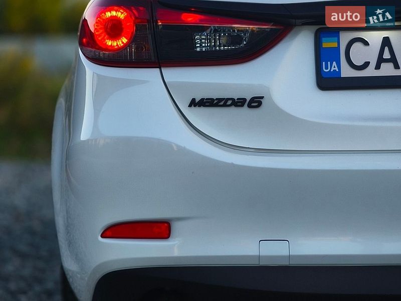 Седан Mazda 6 2016 в Полтаві