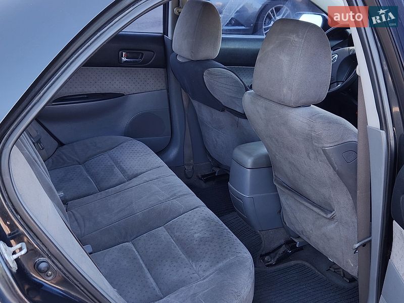 Седан Mazda 6 2005 в Луцьку