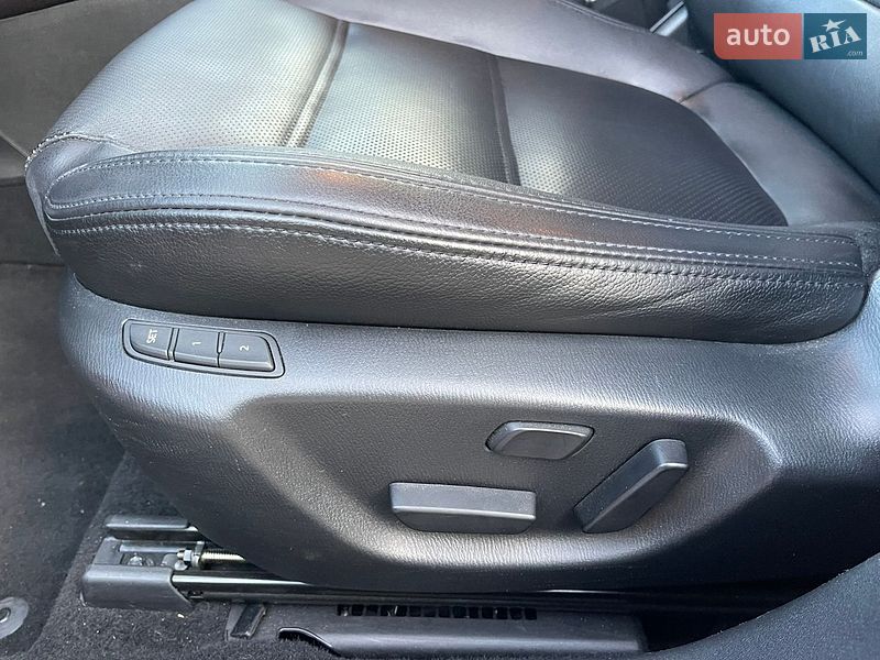 Універсал Mazda 6 2015 в Луцьку