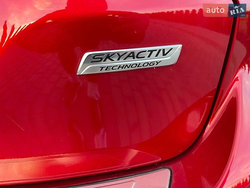 Універсал Mazda 6 2015 в Луцьку