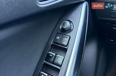 Седан Mazda 6 2016 в Днепре