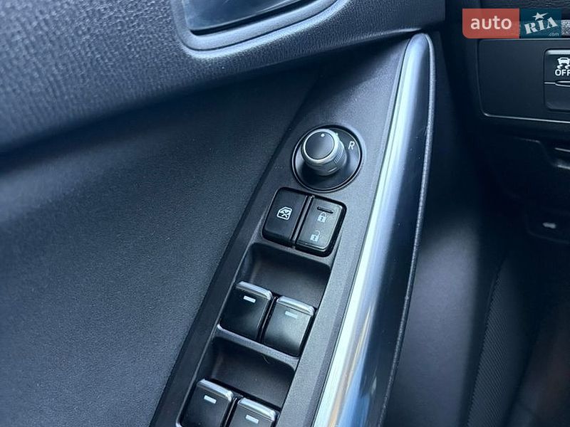 Седан Mazda 6 2016 в Днепре