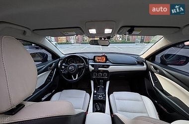 Седан Mazda 6 2017 в Буче