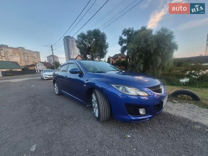 Лифтбек Mazda 6 2008 в Киеве