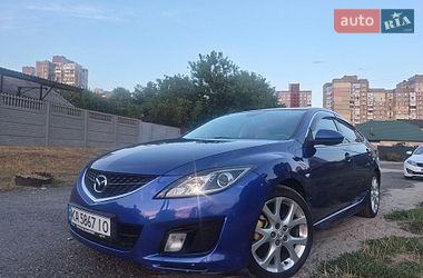 Лифтбек Mazda 6 2008 в Киеве