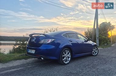Лифтбек Mazda 6 2008 в Киеве