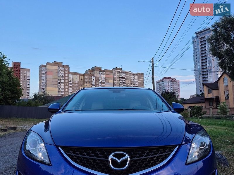 Лифтбек Mazda 6 2008 в Киеве