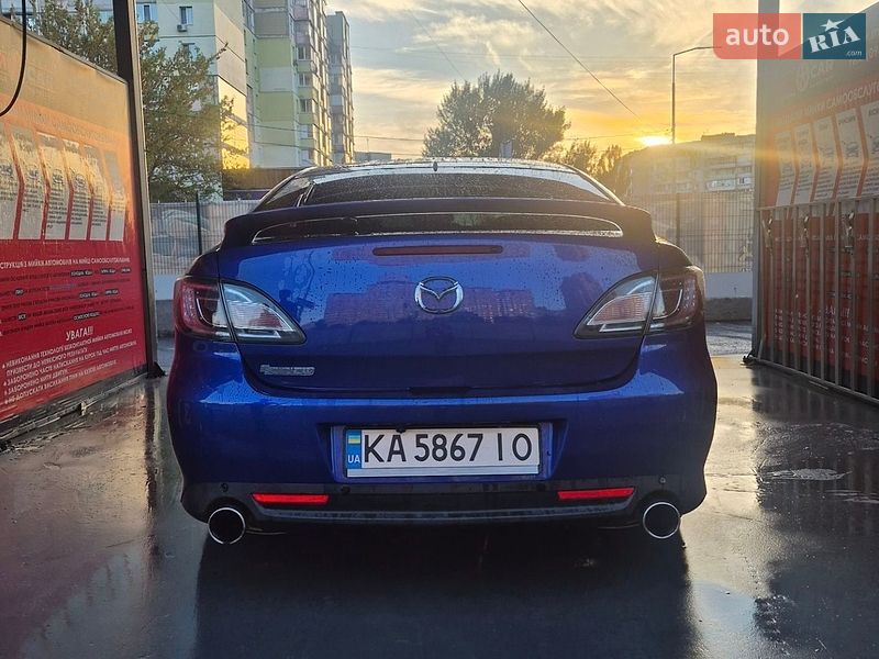 Лифтбек Mazda 6 2008 в Киеве