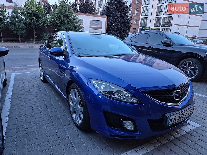 Лифтбек Mazda 6 2008 в Киеве