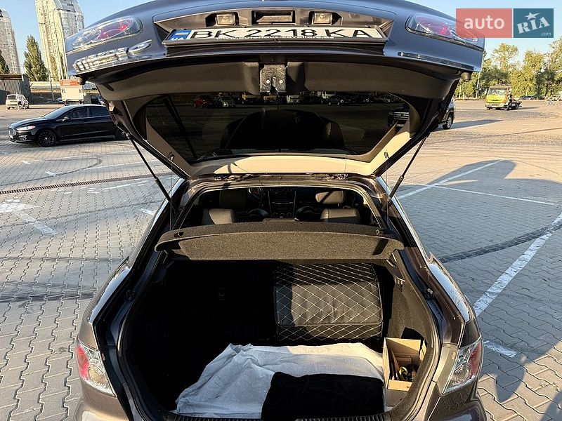 Лифтбек Mazda 6 2007 в Ровно