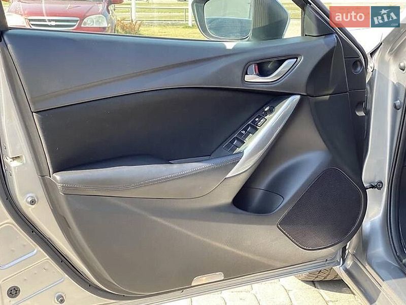 Седан Mazda 6 2013 в Львове
