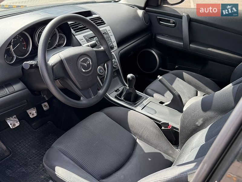 Седан Mazda 6 2008 в Дніпрі