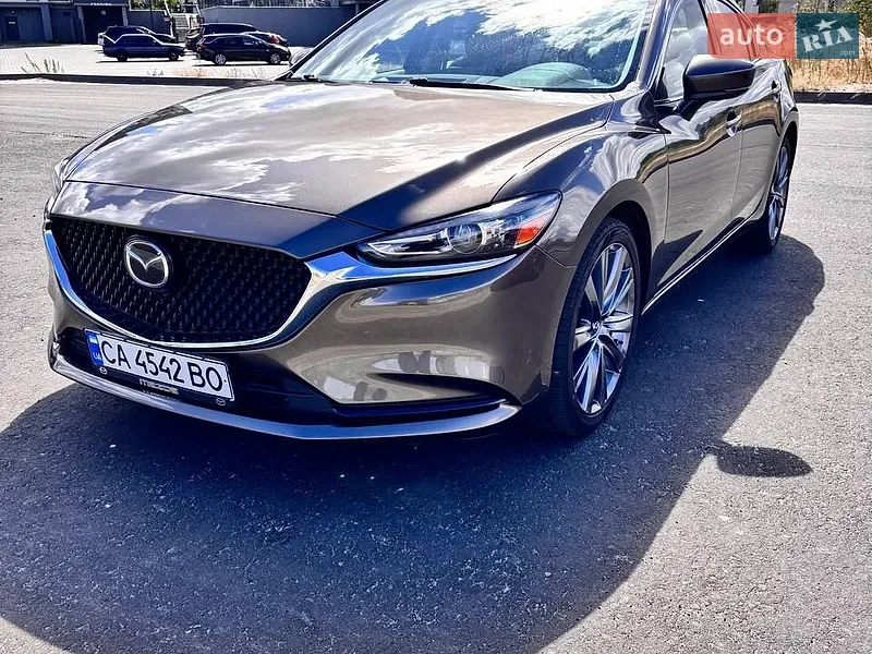 Mazda 6